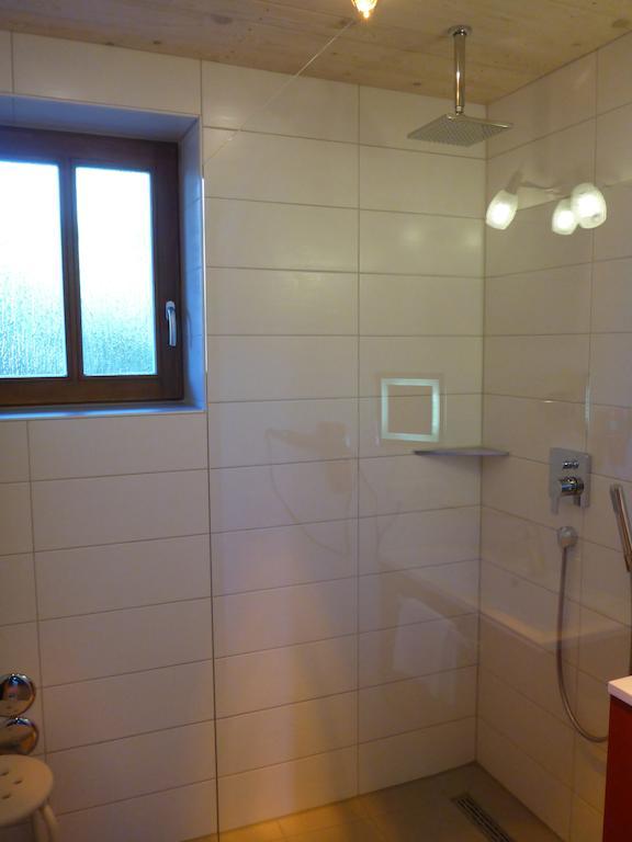 Gaestehaus Guggomos "Das Allgaeustyle" Füssen Стая снимка