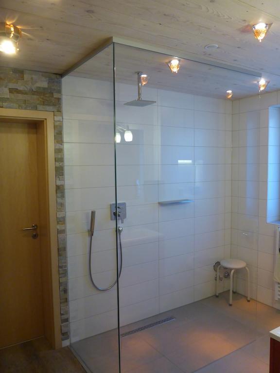 Gaestehaus Guggomos "Das Allgaeustyle" Füssen Стая снимка